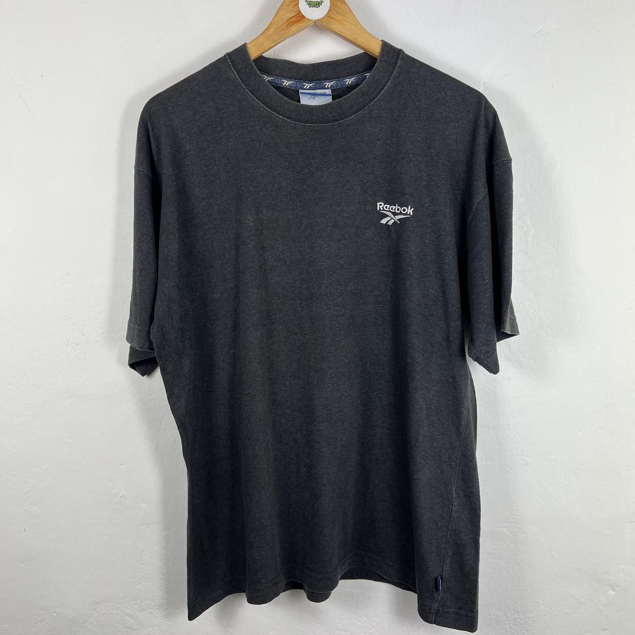 Reebok t shirt grey medium