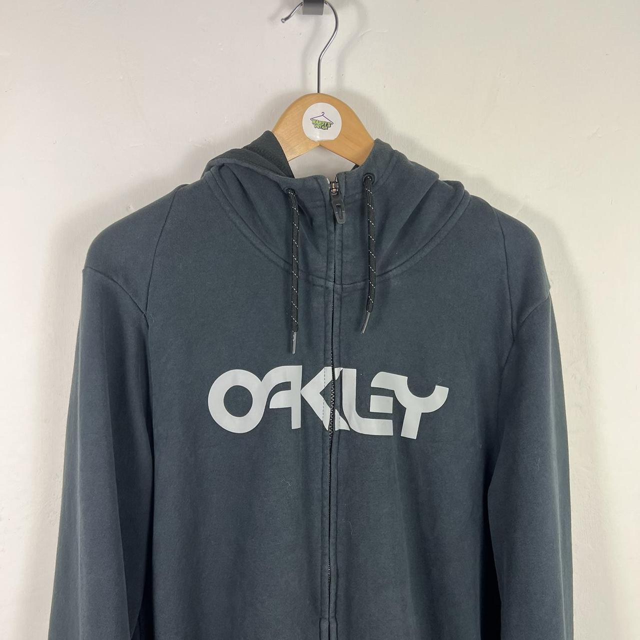 Oakley on sale hoodie jacket