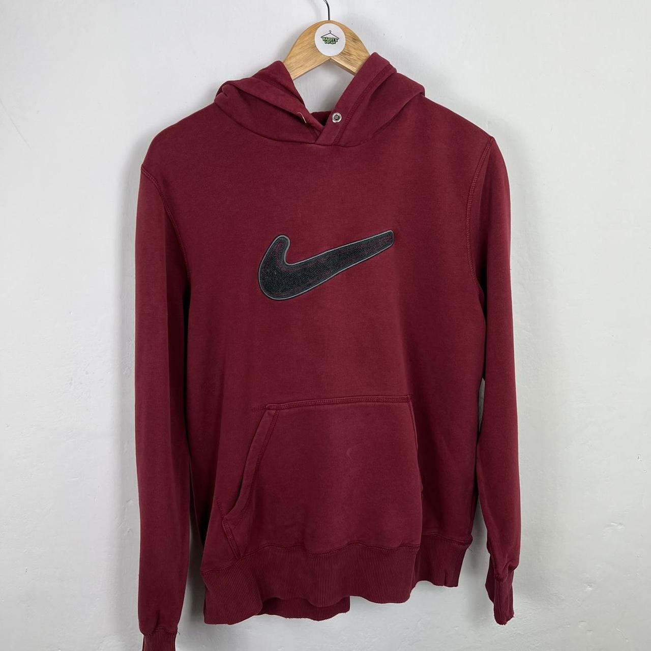 Nike hoodie small