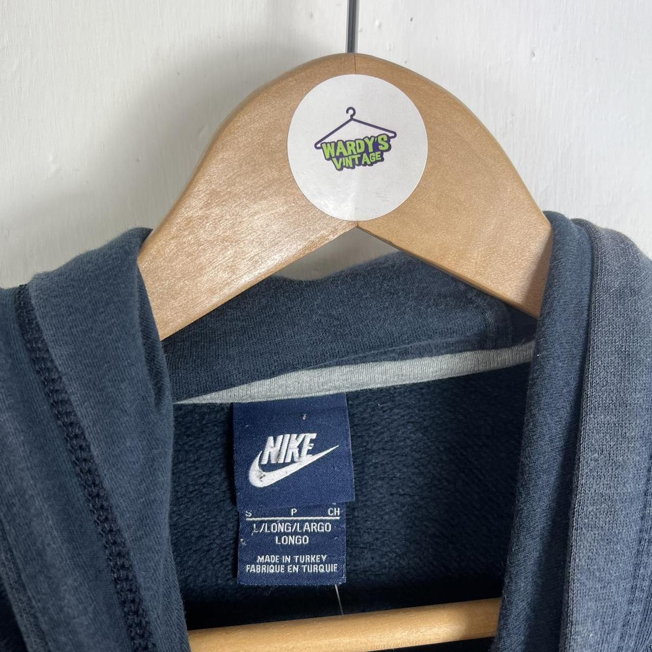 Nike hoodie medium