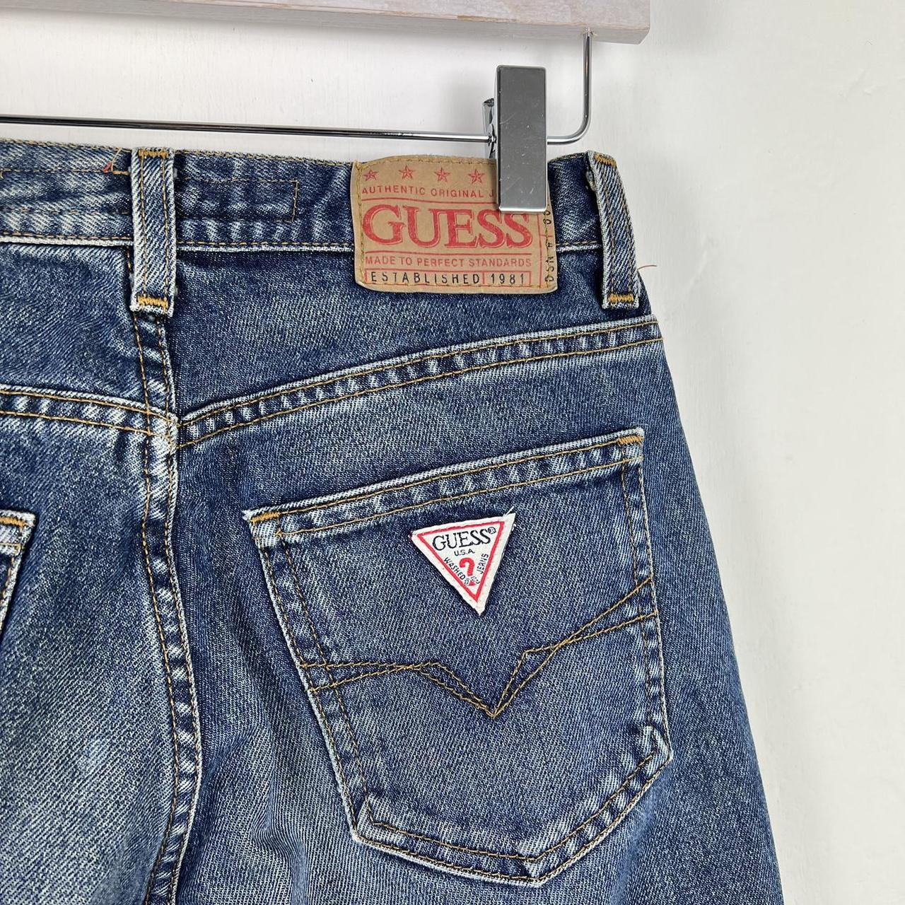 Guess denim blue jeans 25"