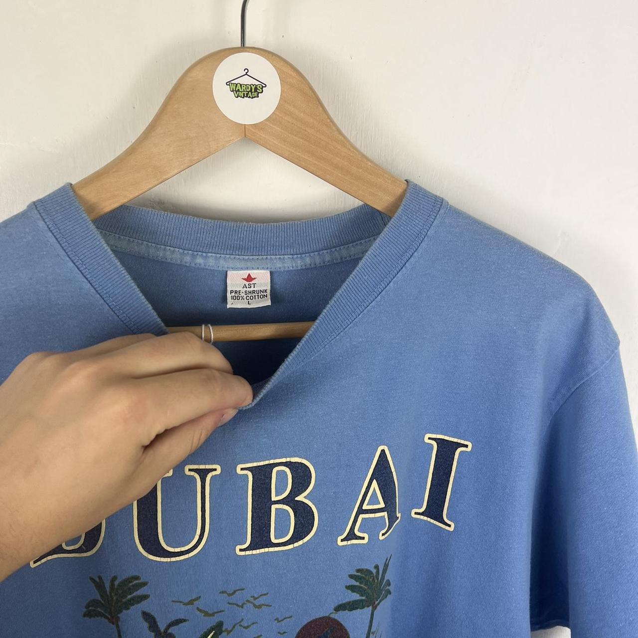 Dubai t shirt large