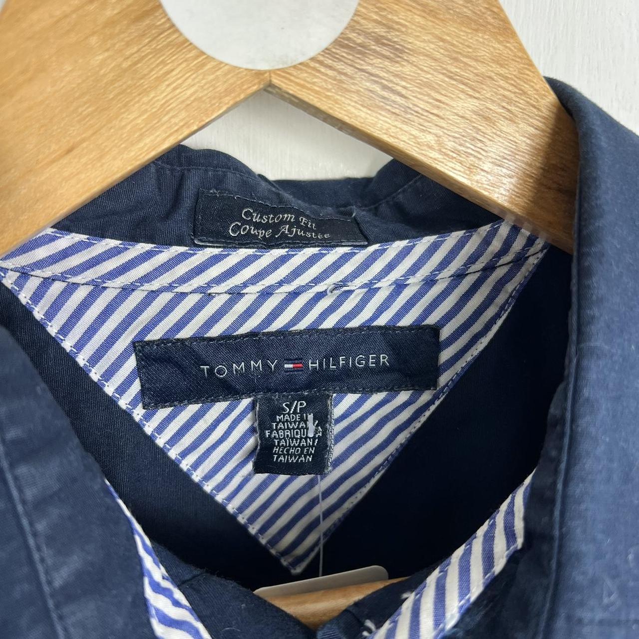 Tommy Hilfiger shirt small