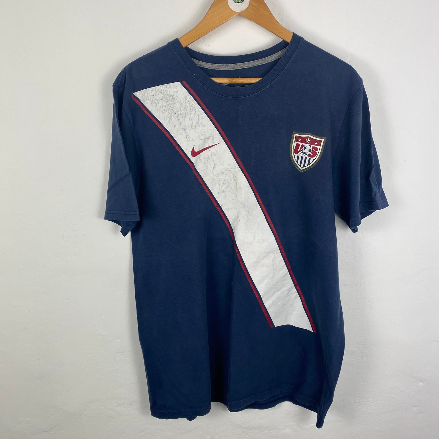 Nike USA football t shirt large