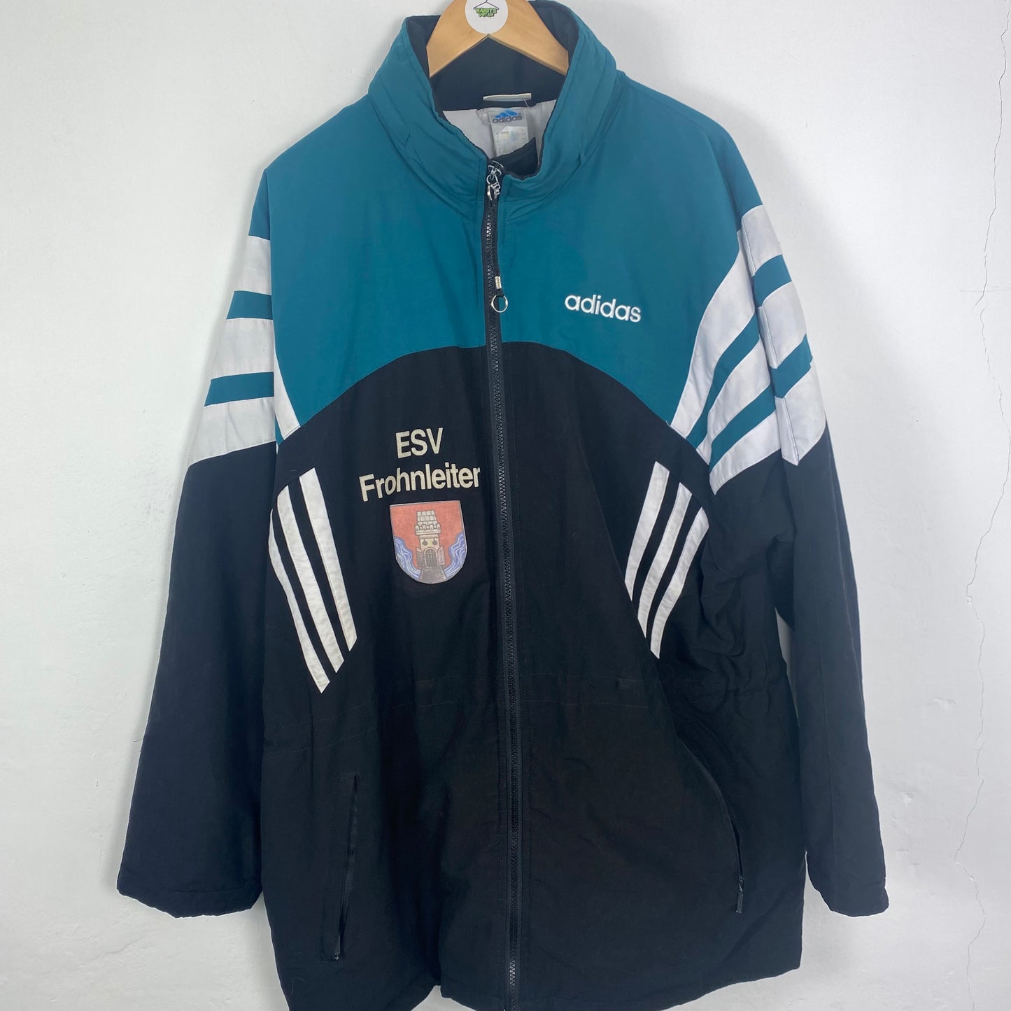 Adidas 90s jacket XL
