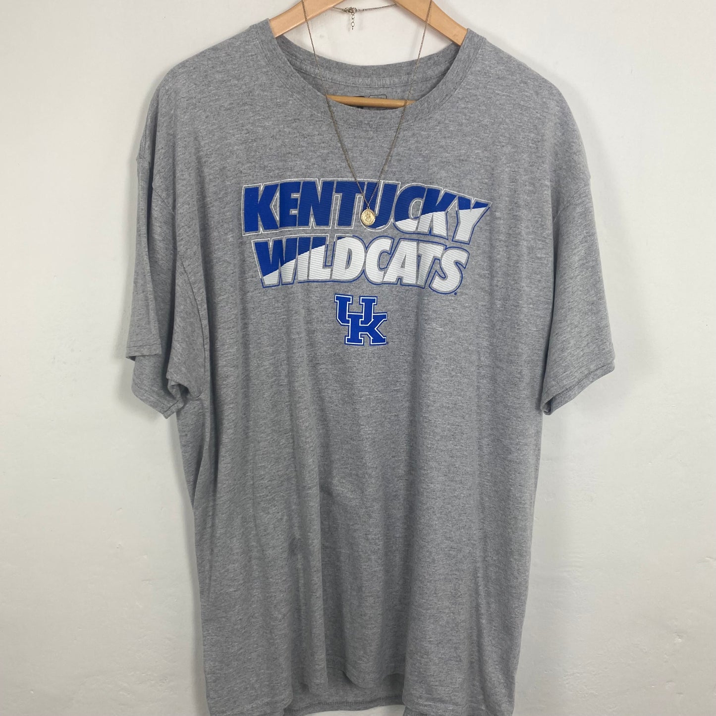 Kentucky wildcats t shirt XL