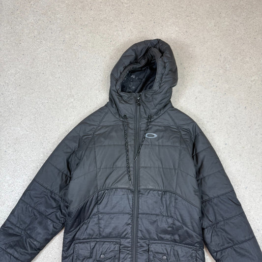 Oakley Puffer Jacket S / M Black Colourway Hooded Full Zip