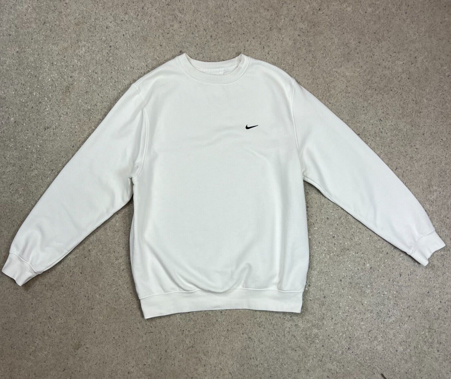 Nike White Medium Silver Tag Small Swoosh Sweatshirt Y2K