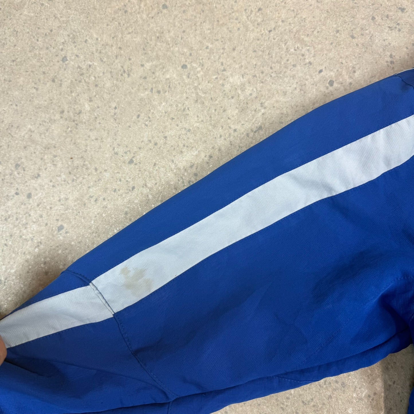 Umbro Windbreaker Medium Tullamore Town FC Y2K
