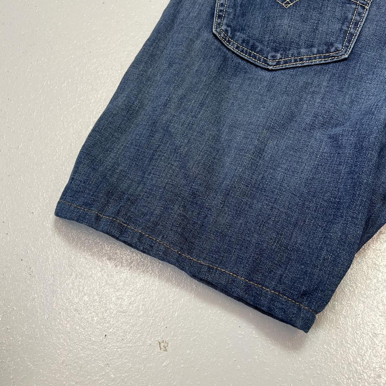 Levi’s jorts 34”