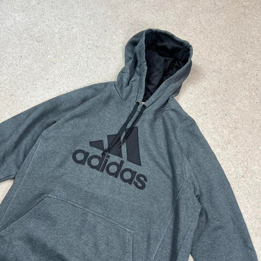 Adidas centre logo large