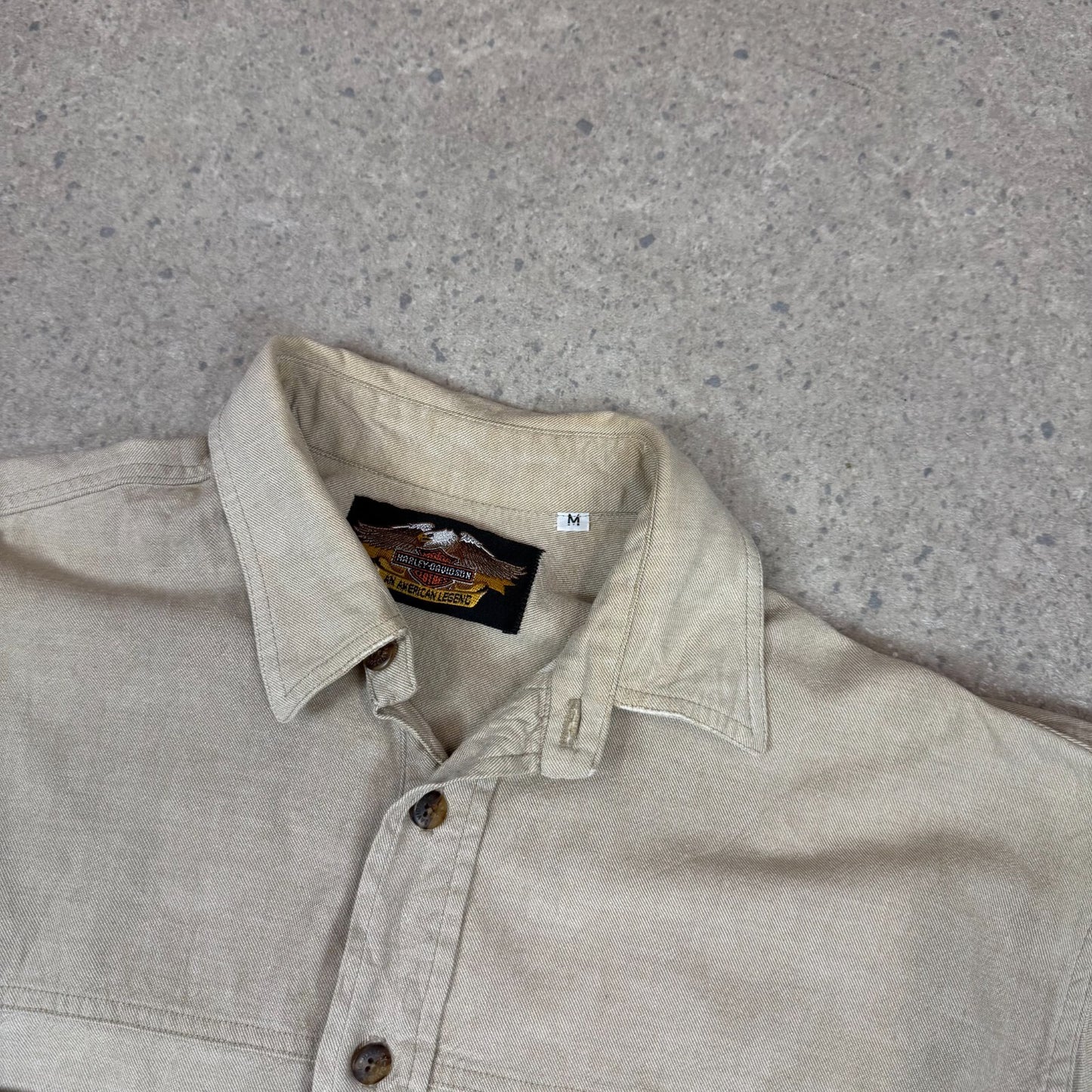 Harley Davidson Shirt Medium Beige Embroidered Logo Cropped Fit Oversized Fit
