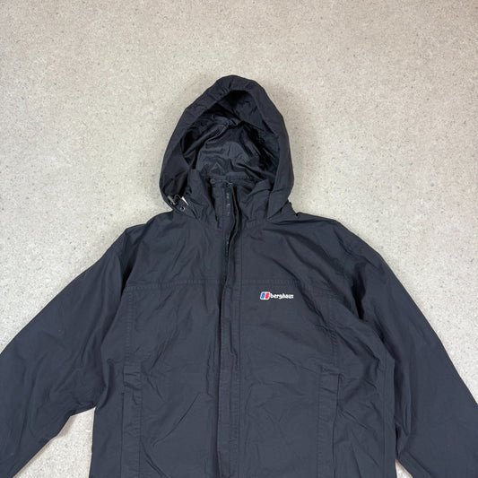 Berghaus Jacket Medium Black Colourway Embroidered Logo Waterproof