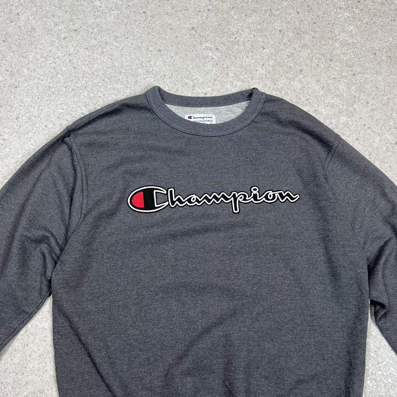 Champion sweatshirt medium