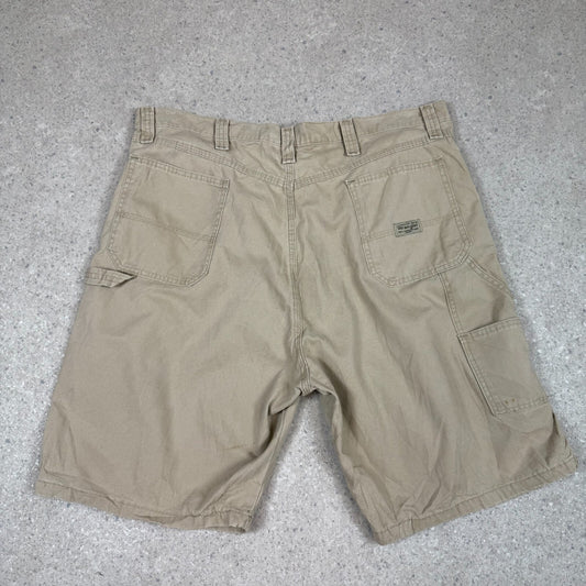 Wrangler Tan Short Carpenter Shorts 40” Baggy Fit Pockets