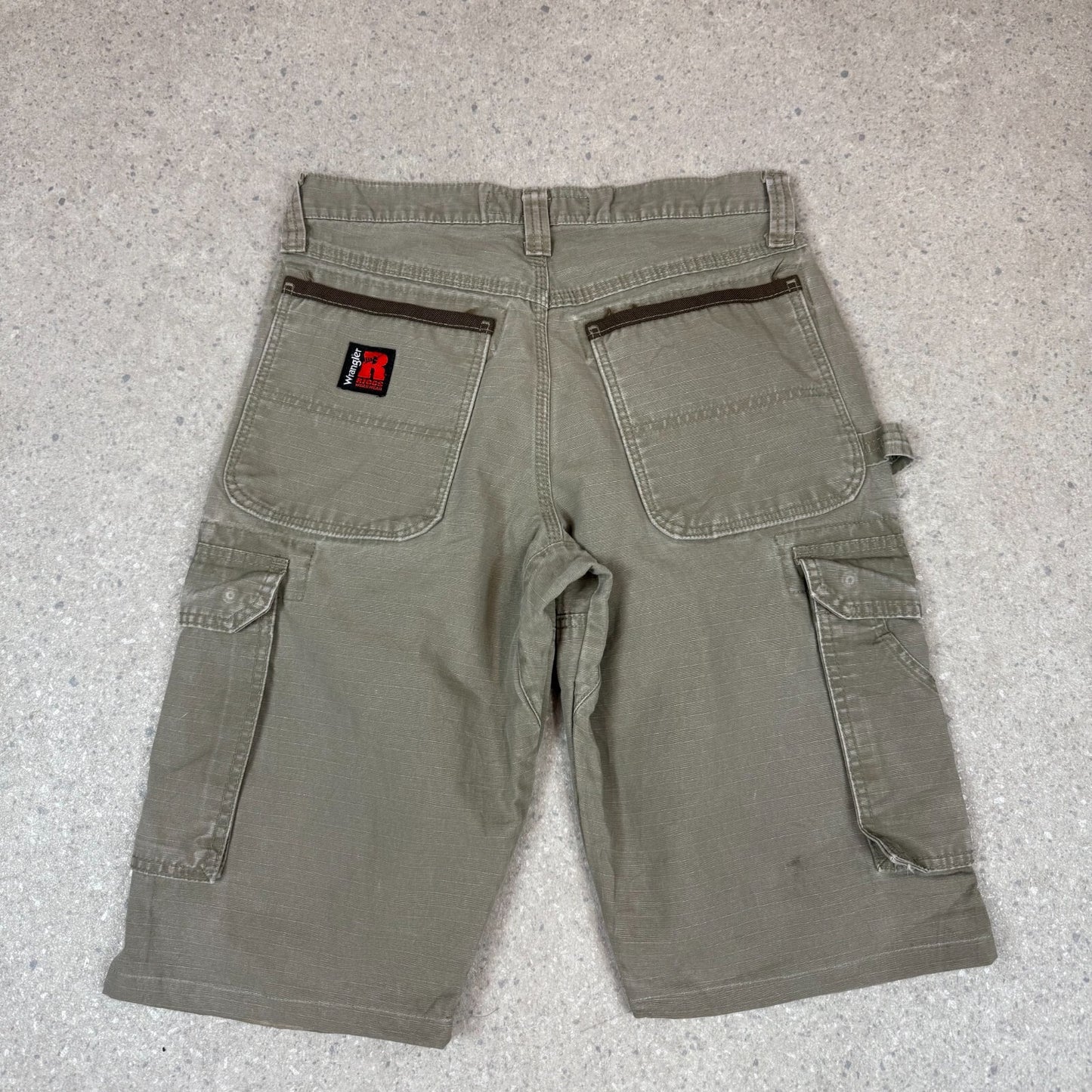 Wrangler Workwear Cargo Shorts 30” Khaki Green Denim Vintage Aesthetic Pockets
