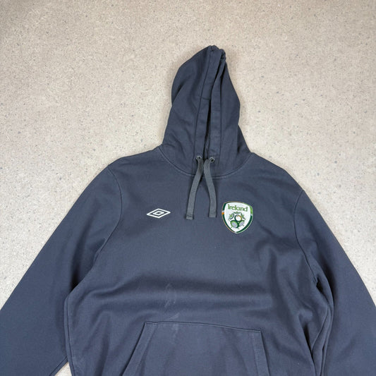 Umbro Ireland Football Hoodie Small Navy Colourway Embroidered Logos