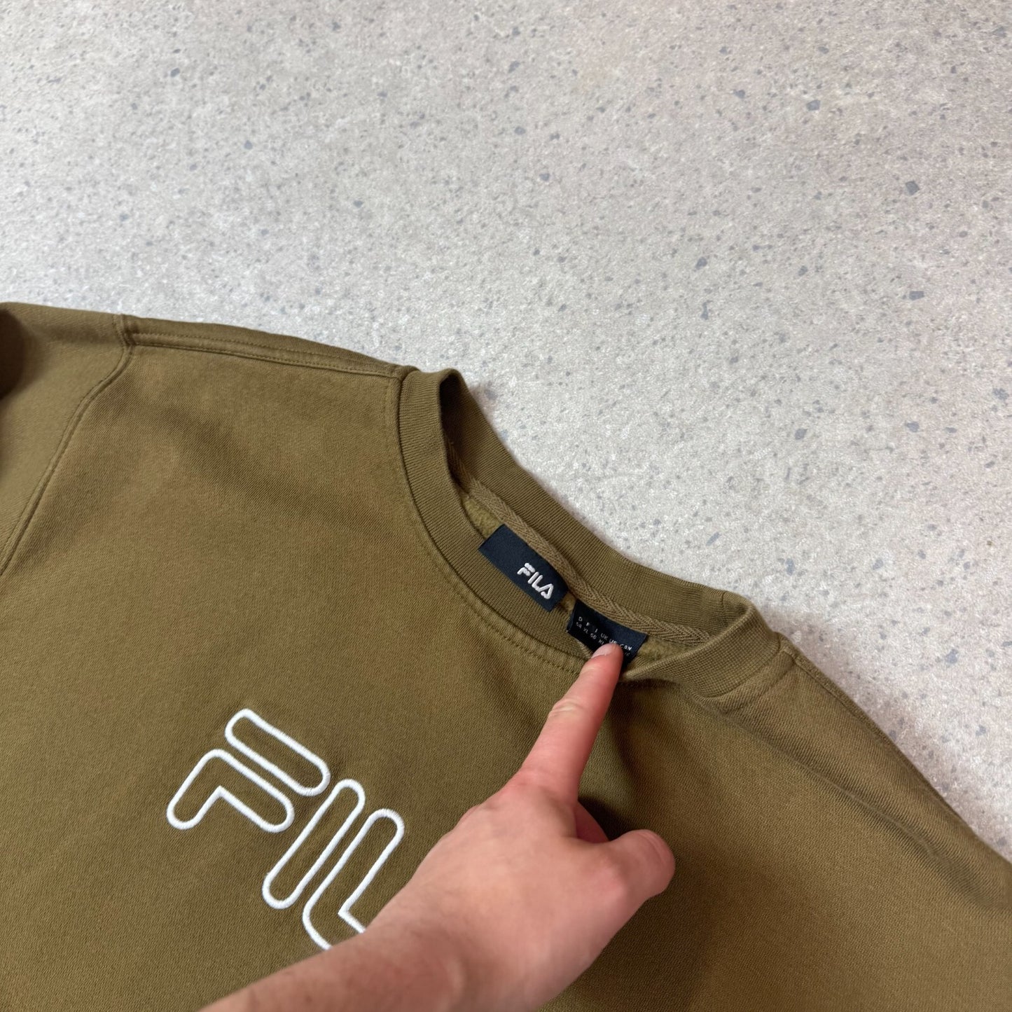 Fila Sweatshirt XL Khaki Colourway Embroidered Logo Y2K
