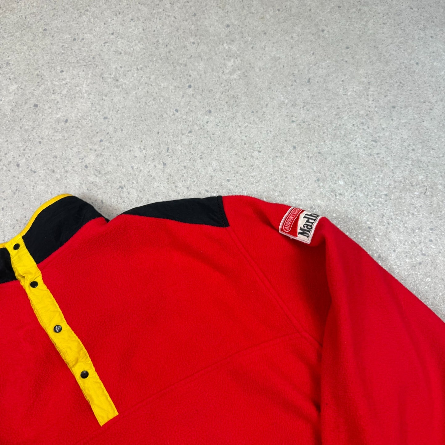 Marlboro Fleece Jacket Large Red 90s Boxy Fit