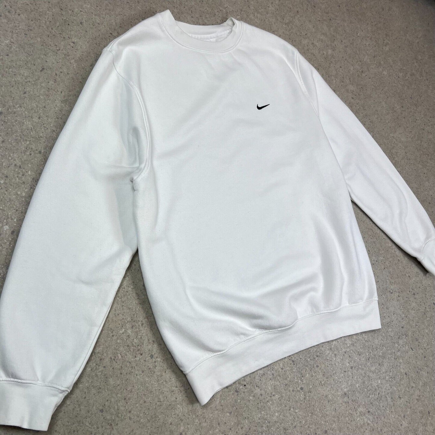 Nike White Medium Silver Tag Small Swoosh Sweatshirt Y2K