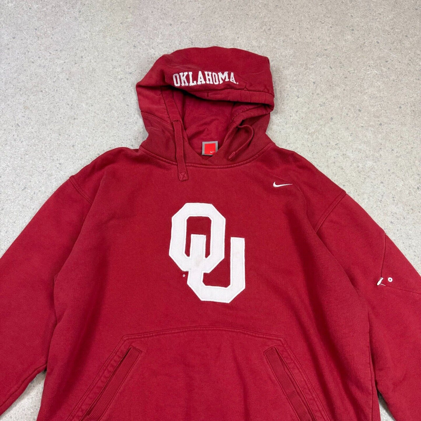 Nike Oklahoma Hoodie Large Red Colourway