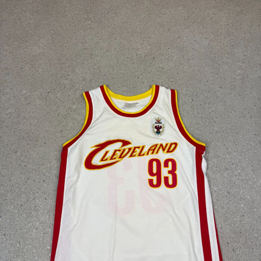 Cleveland Cavs 93 NBA Jersey Medium White Red Embroidered Logo