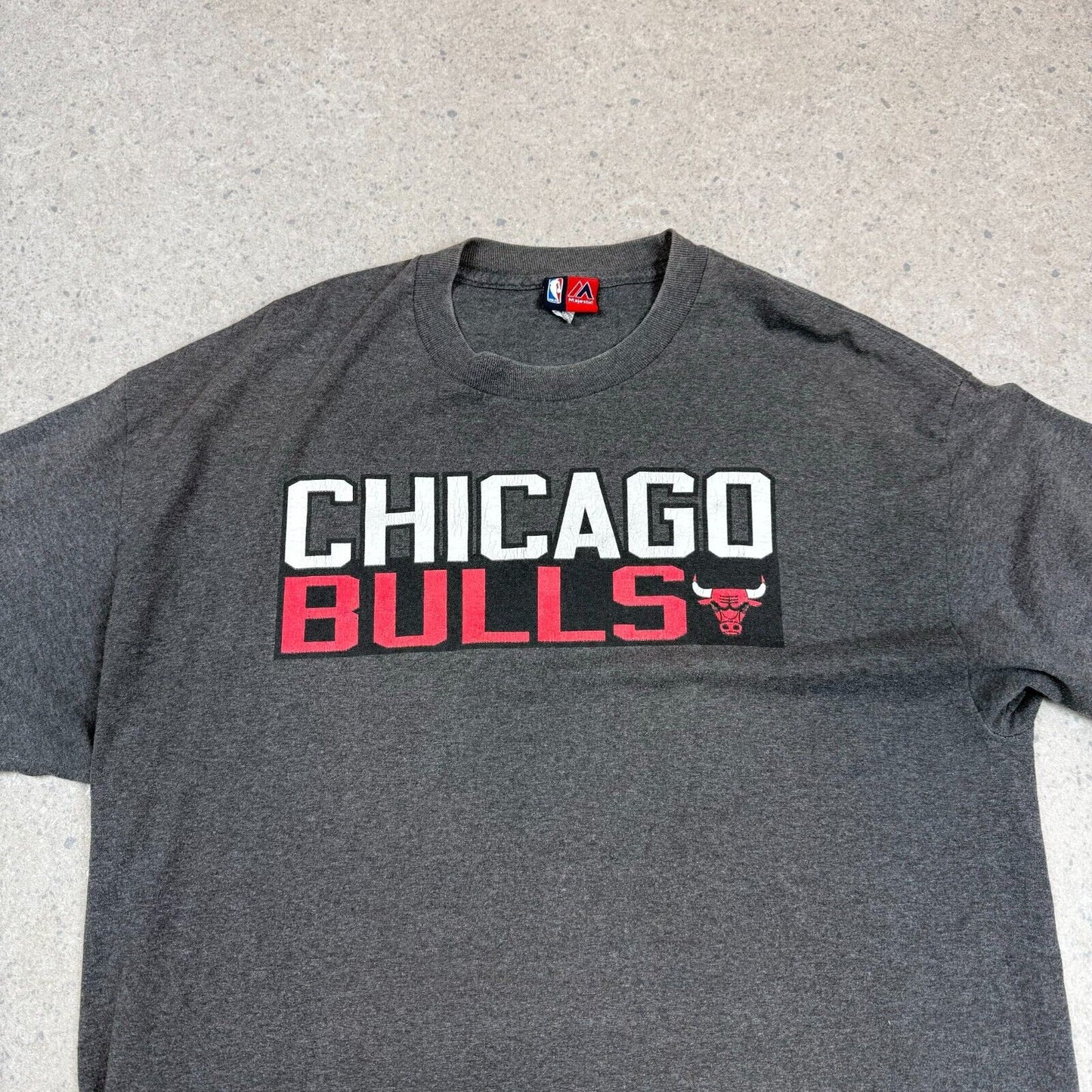 Chicago Bulls Majestic T Shirt XL