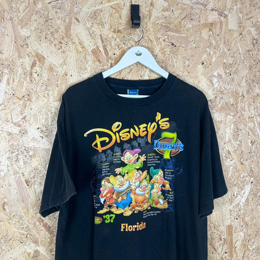 Vintage Disney graphic t shirt XXL