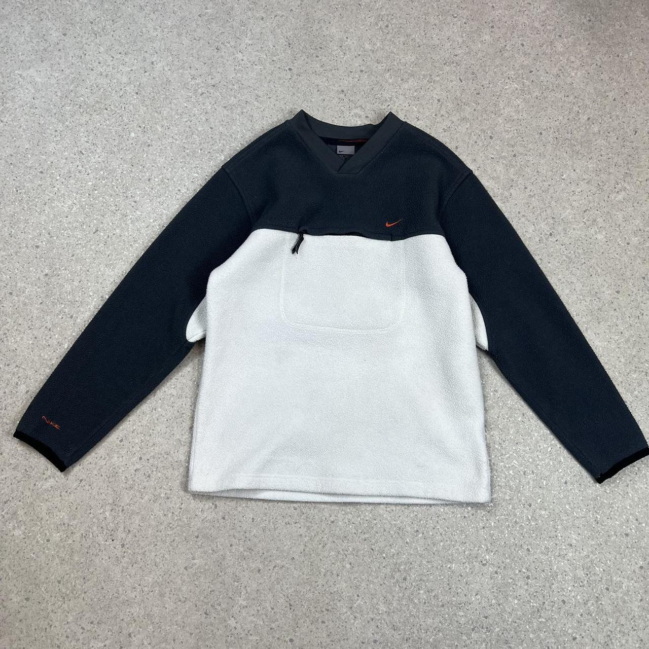 Nike black and white y2k fleece sweatshirt