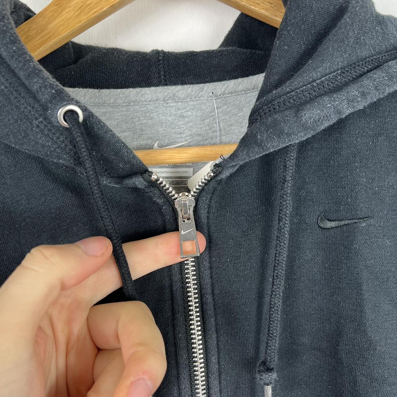Nike zip up hoodie small