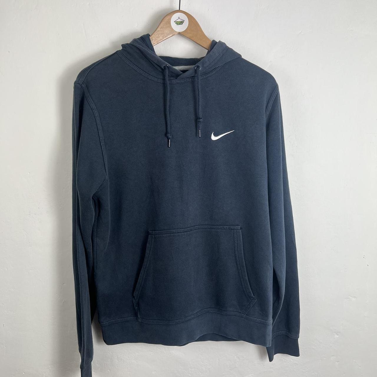 Nike hoodie medium