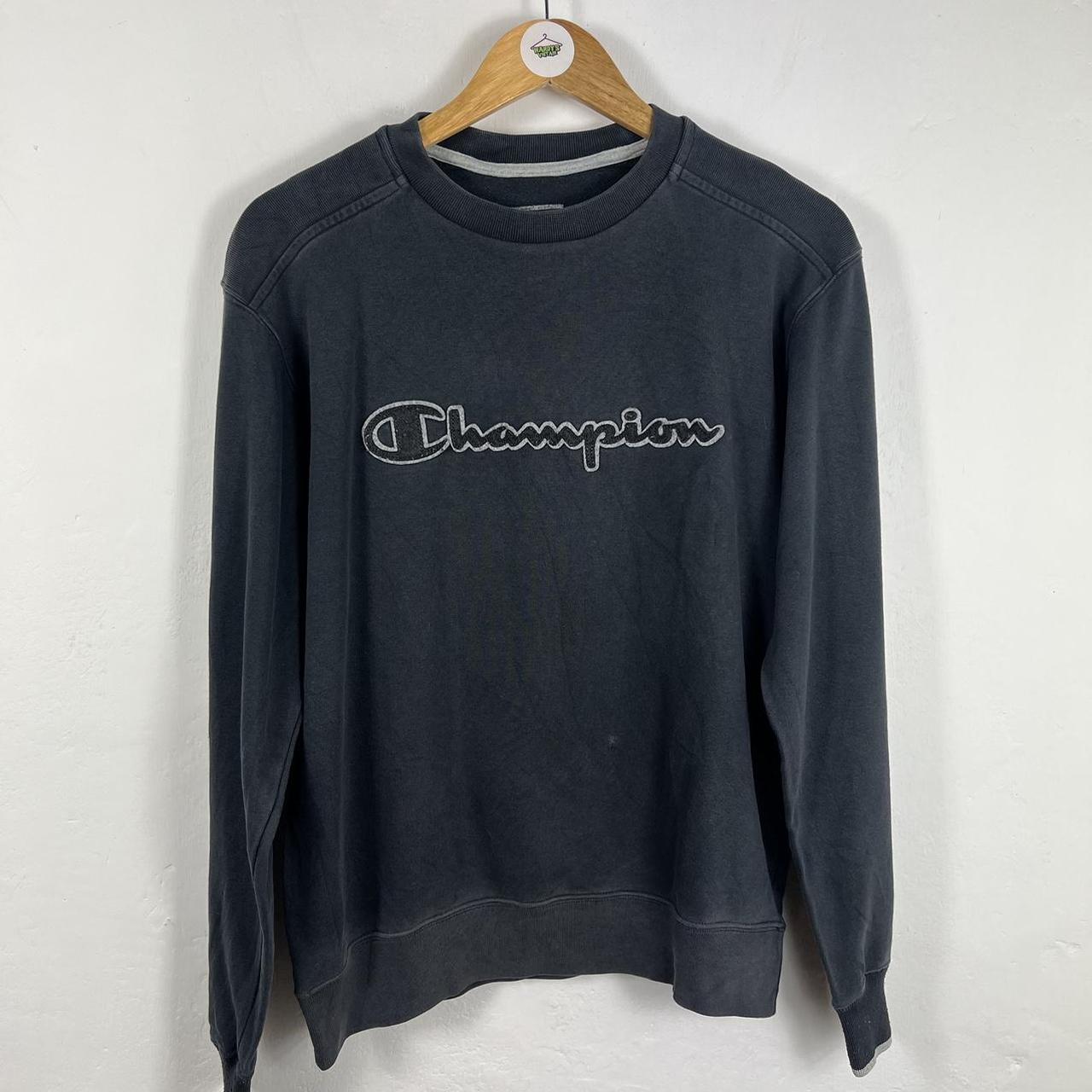 Champion sweatshirt medium