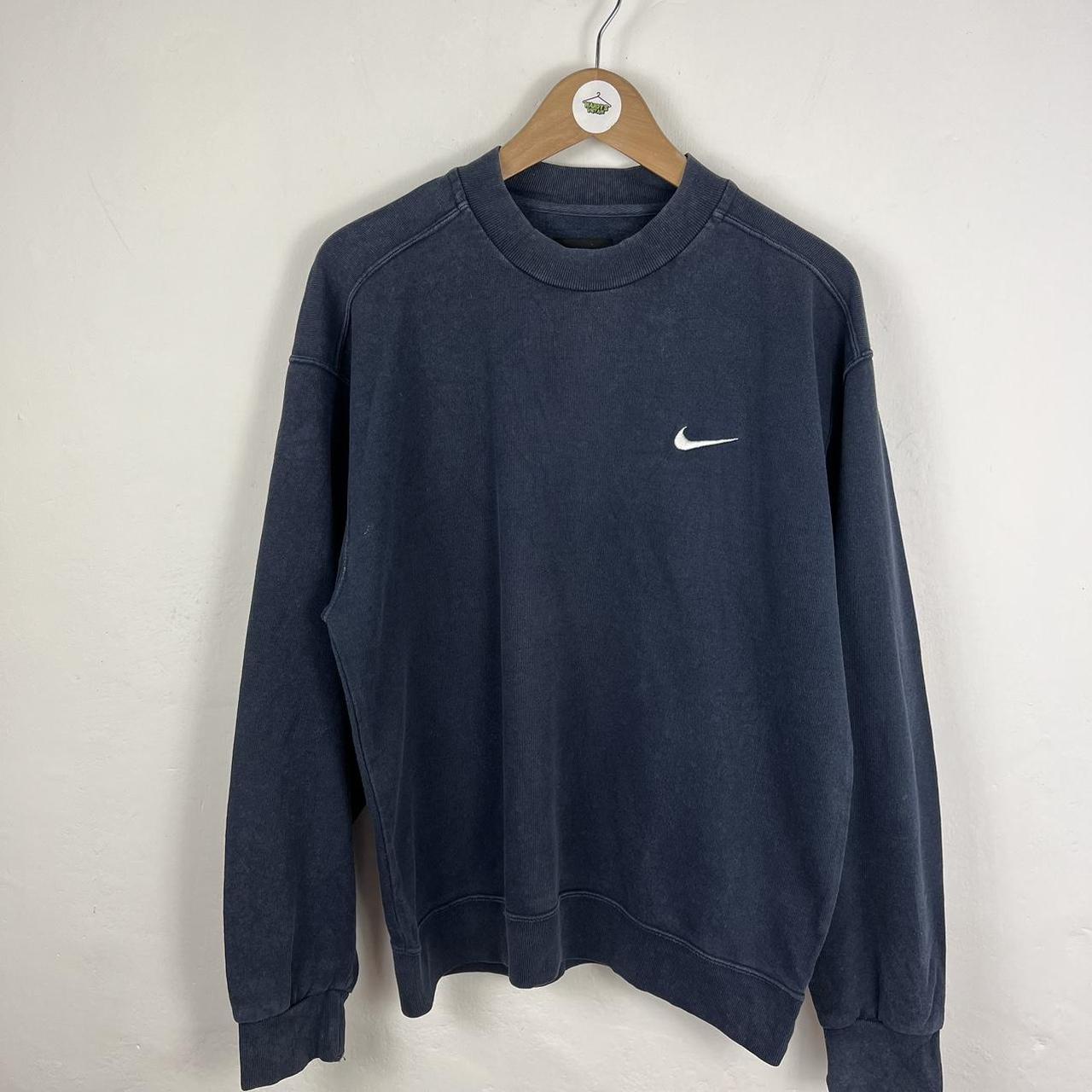 Nike sweatshirt medium