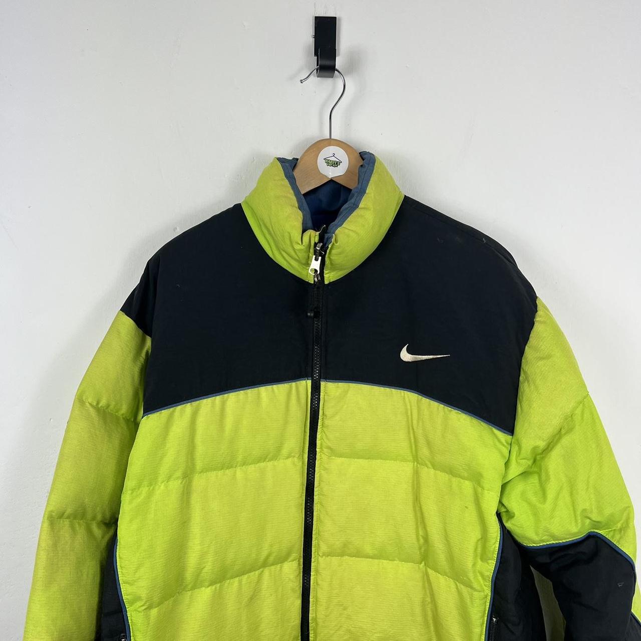 Nike acg puffer jacket large