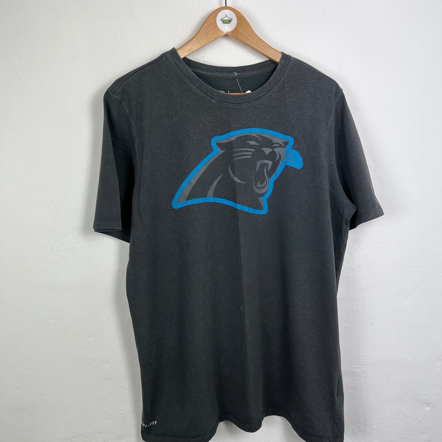 Carolina panthers NFL t shirt large