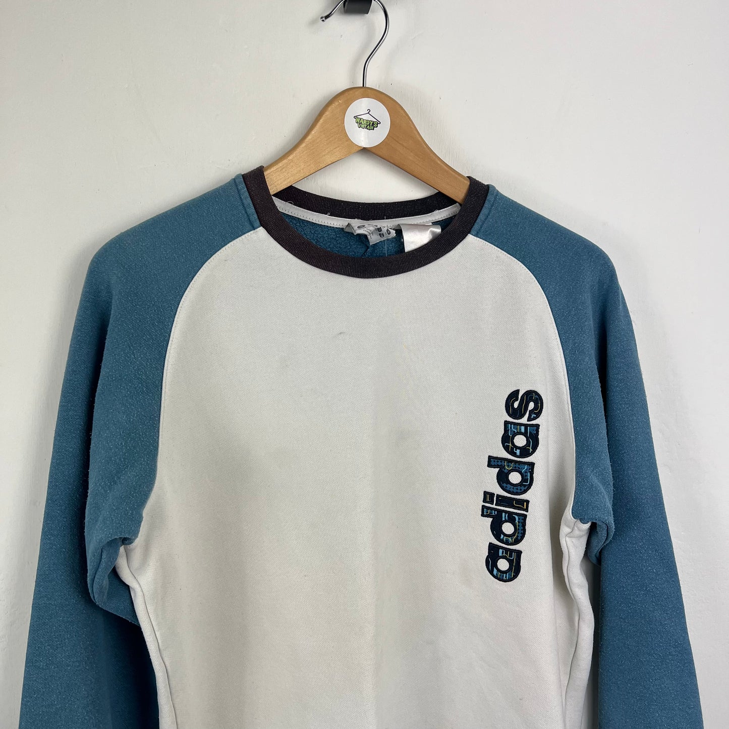 Adidas sweatshirt small